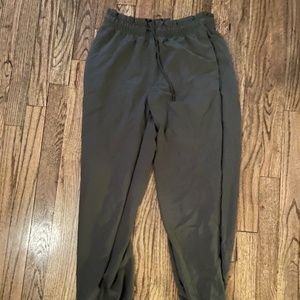 athlete olive green jogger